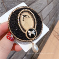 Korean Alloy Pearl Geometric Designer Brooch for Women Girl Coat Sweater Accessories Vintage Badge Fashion Jewelry Handmade